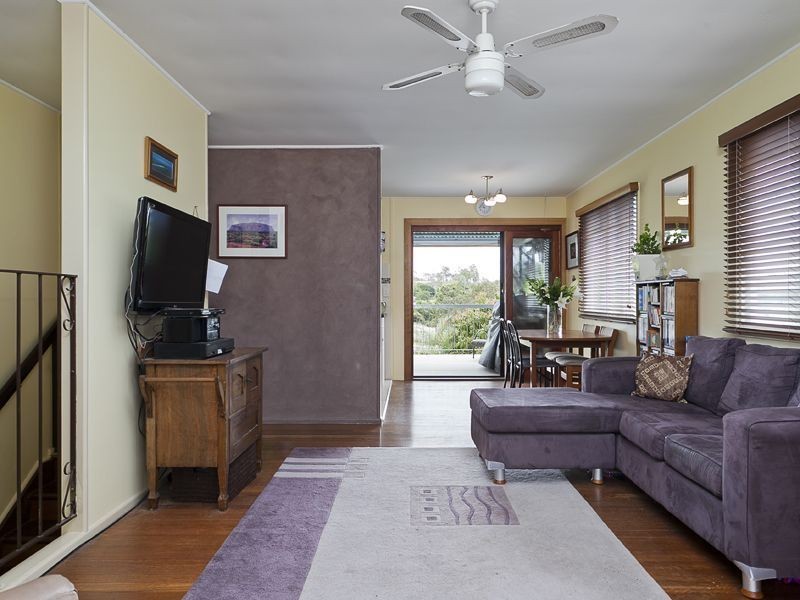 44 Narellan Street, Arana Hills QLD 4054