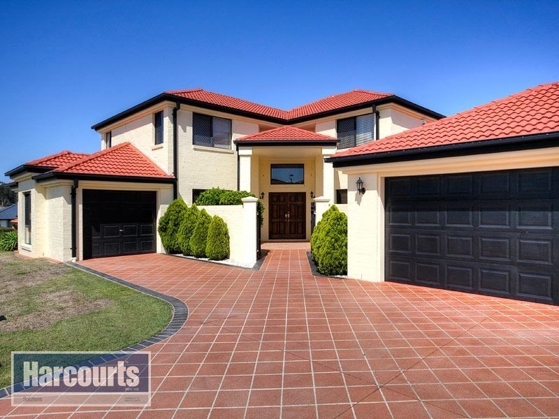 11 Van Dyke Crescent, Mcdowall QLD 4053