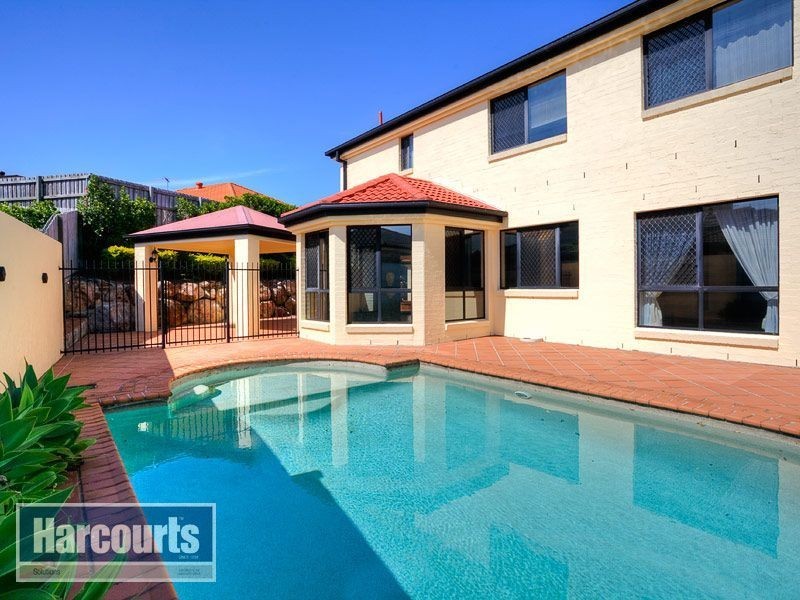 11 Van Dyke Crescent, Mcdowall QLD 4053