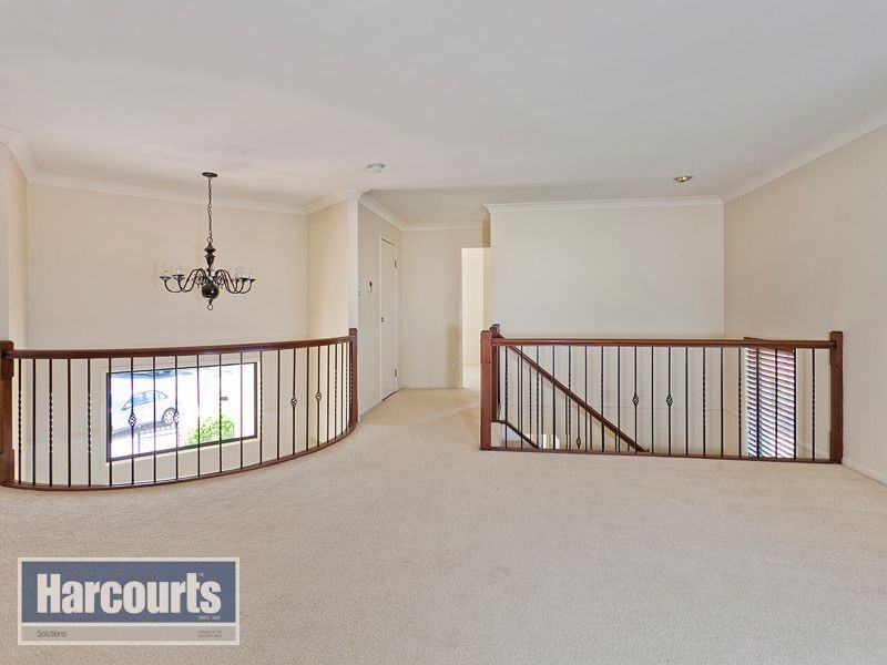 11 Van Dyke Crescent, Mcdowall QLD 4053