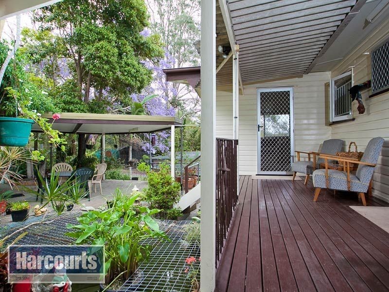 64 Kumbari Crescent, Mitchelton QLD 4053