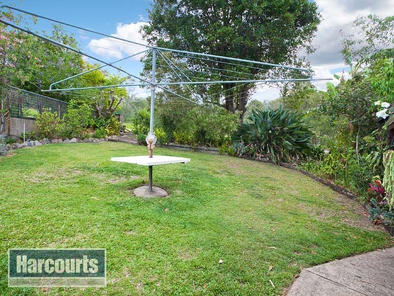 64 Kumbari Crescent, Mitchelton QLD 4053