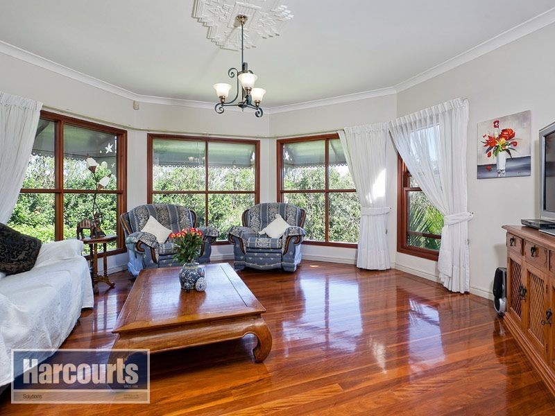 4 Lynwood Court, Ferny Hills QLD 4055
