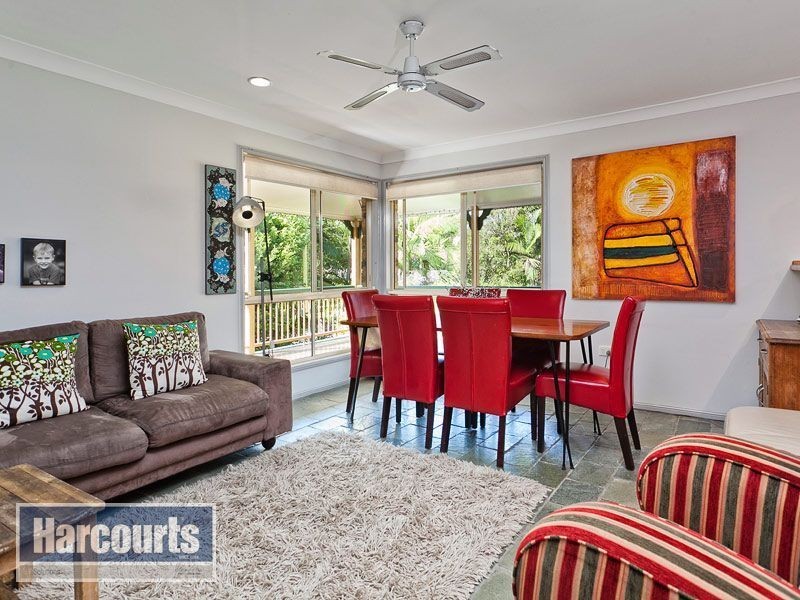 111 View Crescent, Arana Hills QLD 4054