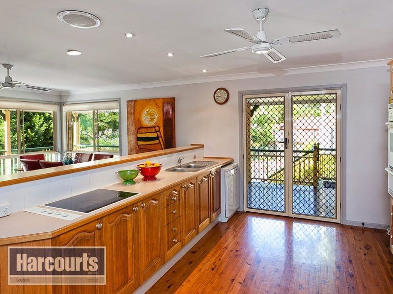 111 View Crescent, Arana Hills QLD 4054