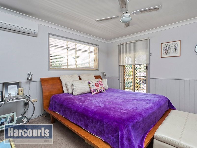 111 View Crescent, Arana Hills QLD 4054