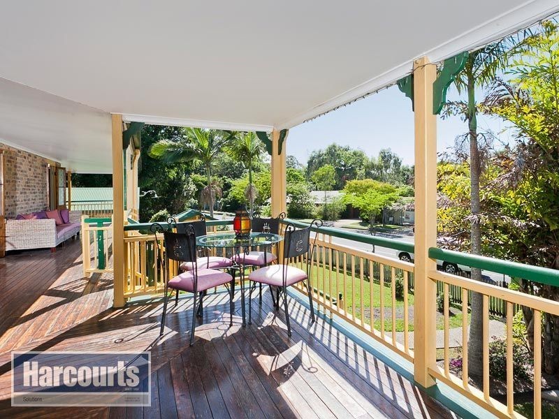 111 View Crescent, Arana Hills QLD 4054