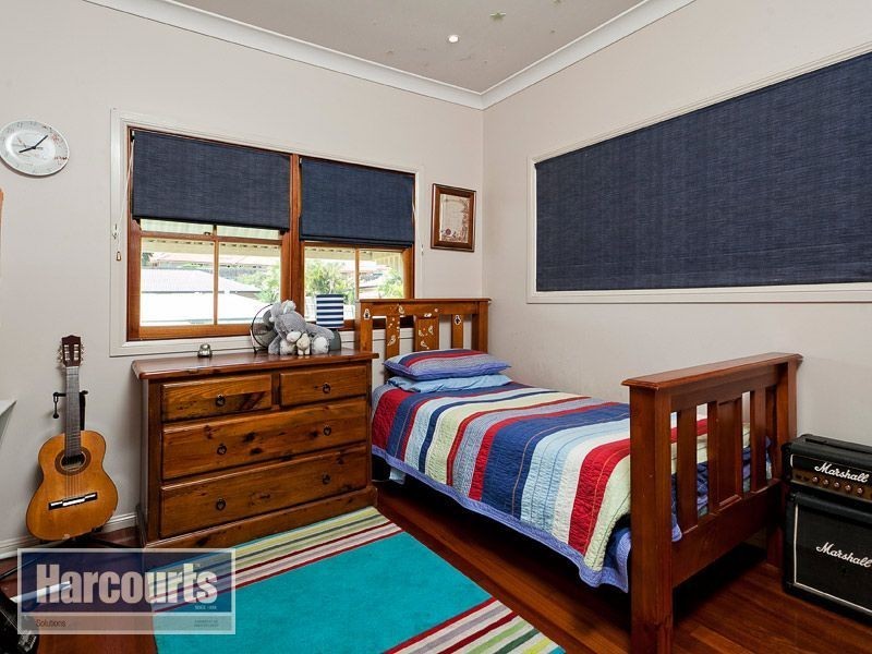 7 Bunyaville Close, Arana Hills QLD 4054