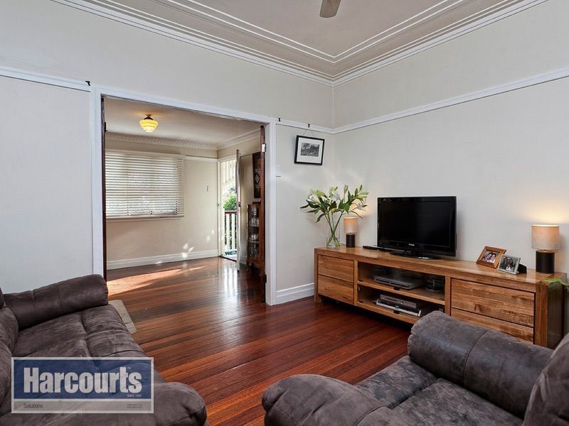 29 Station Avenue, Gaythorne QLD 4051