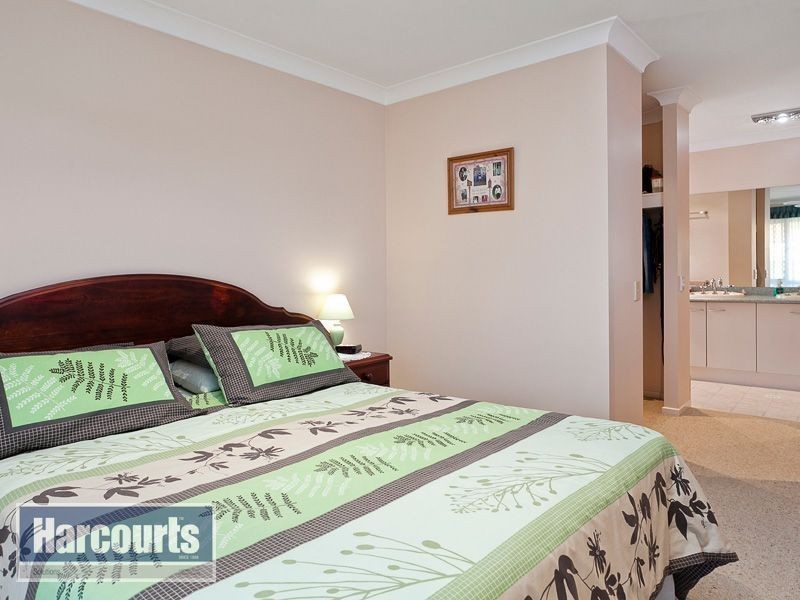 15 Charolais Crescent, Upper Kedron QLD 4055