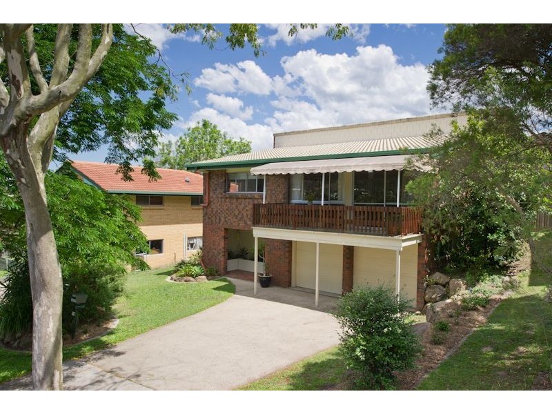 14 Warruga Street, The Gap QLD 4061