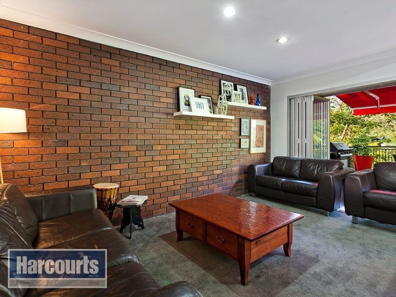 76 Chaprowe Road, The Gap QLD 4061