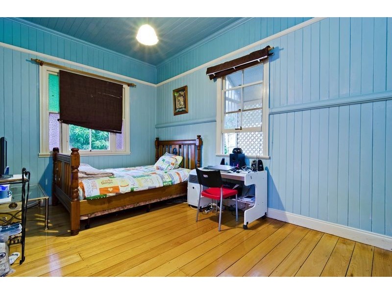 37 Jessop Street, Windsor QLD 4030