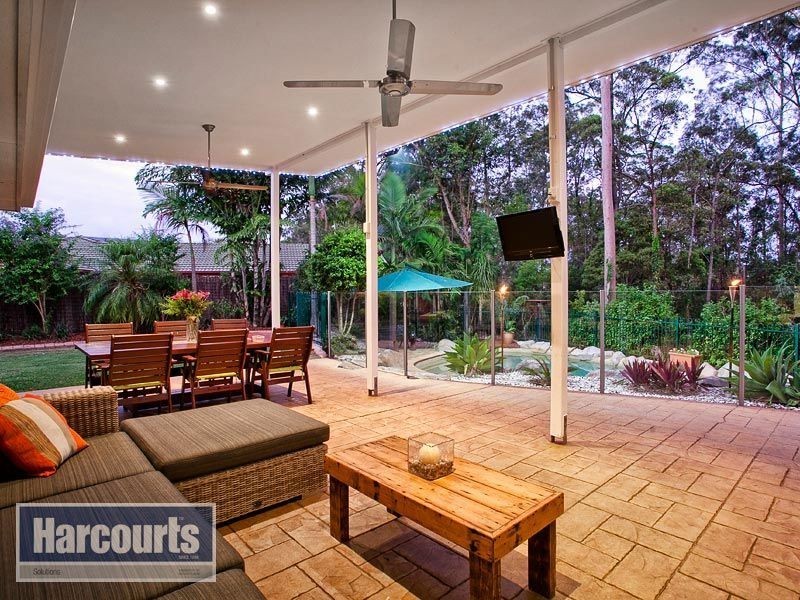 25 Selkirk Crescent, Ferny Grove QLD 4055