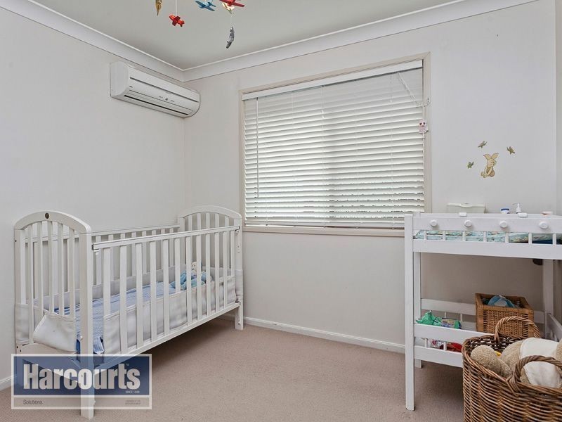 25 Selkirk Crescent, Ferny Grove QLD 4055