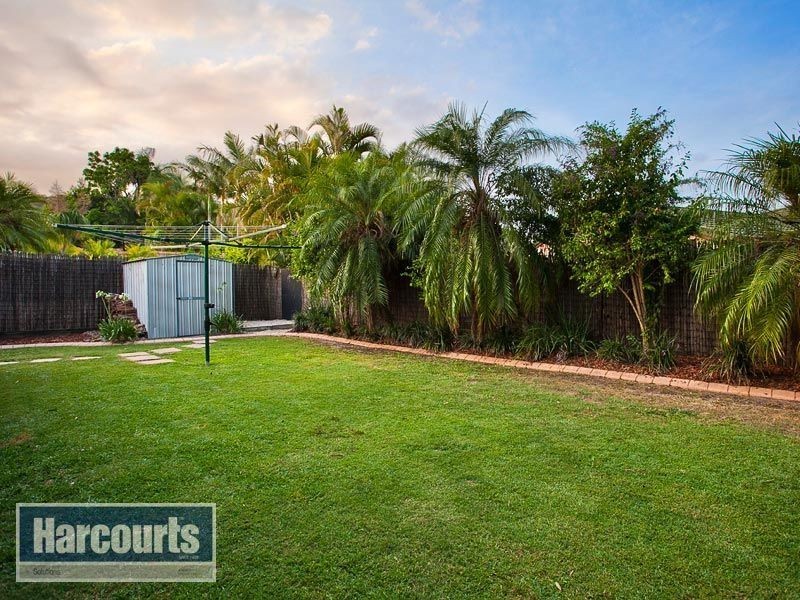 25 Selkirk Crescent, Ferny Grove QLD 4055