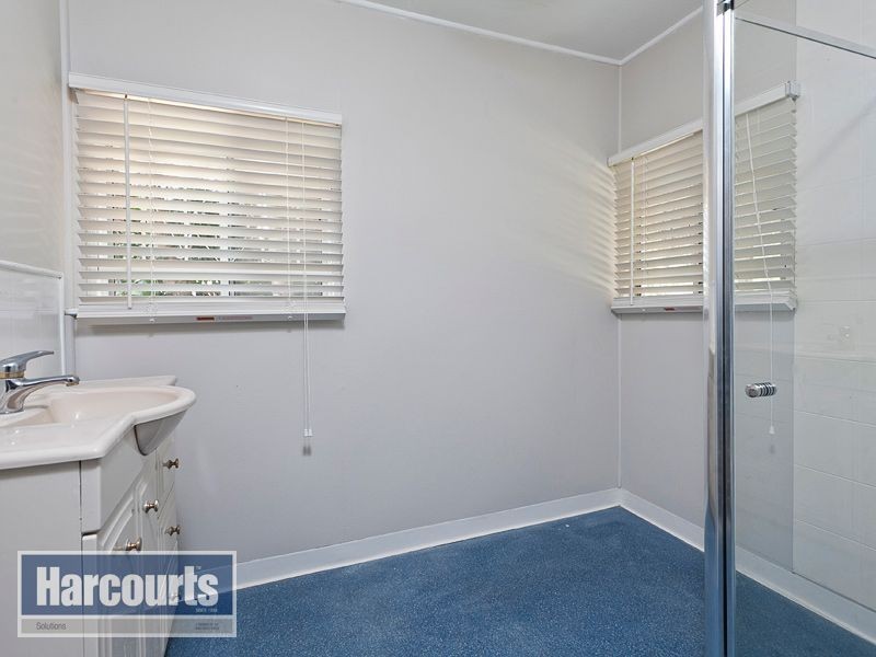 110 Glen Retreat Road, Mitchelton QLD 4053