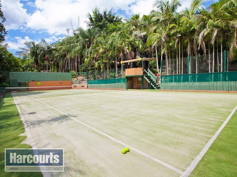 4 Blue Hills Drive, Bunya QLD 4055