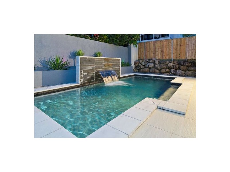 48 Tenth Avenue, Windsor QLD 4030
