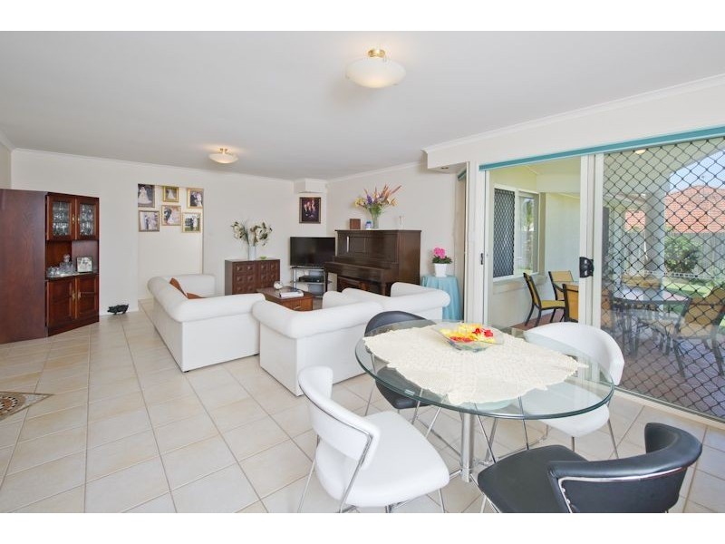 68 Minnelli Place, Mcdowall QLD 4053