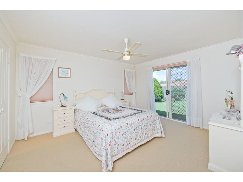 68 Minnelli Place, Mcdowall QLD 4053