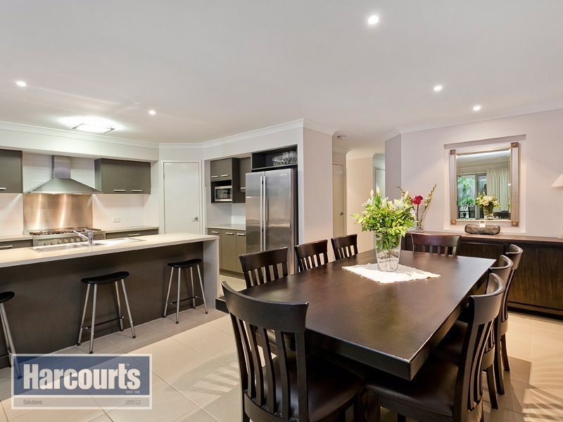 34 Fiat Avenue, Mitchelton QLD 4053