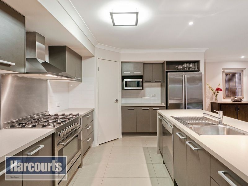 34 Fiat Avenue, Mitchelton QLD 4053