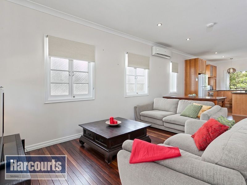 54 Barton Street, Everton Park QLD 4053