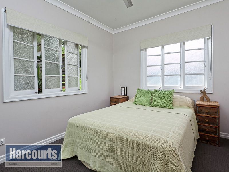 54 Barton Street, Everton Park QLD 4053