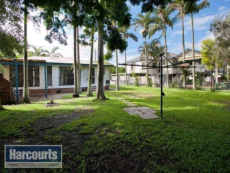106 Gordon Parade, Everton Park QLD 4053