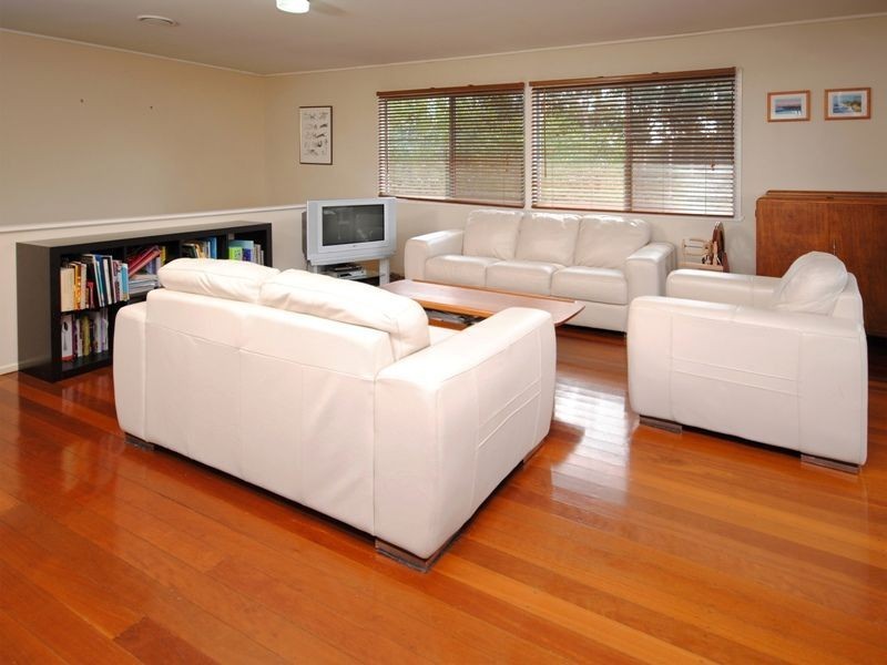 49 Plucks Road, Arana Hills QLD 4054