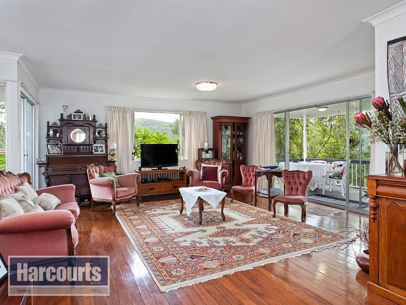 9 Glenmore Street, The Gap QLD 4061