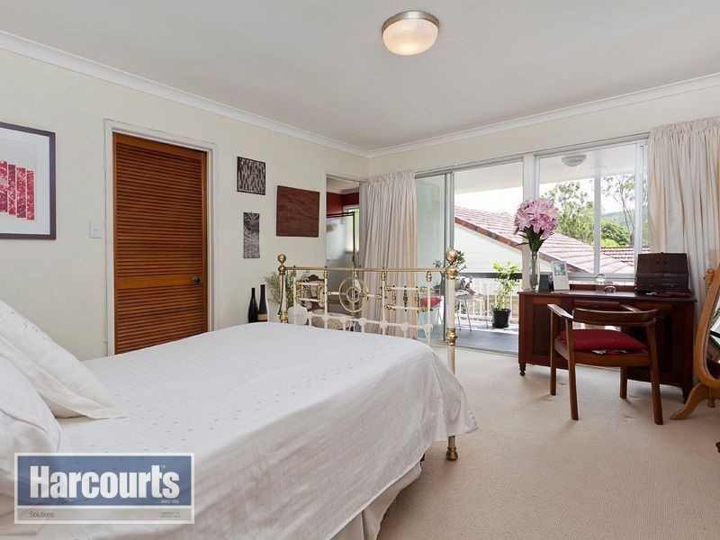 9 Glenmore Street, The Gap QLD 4061