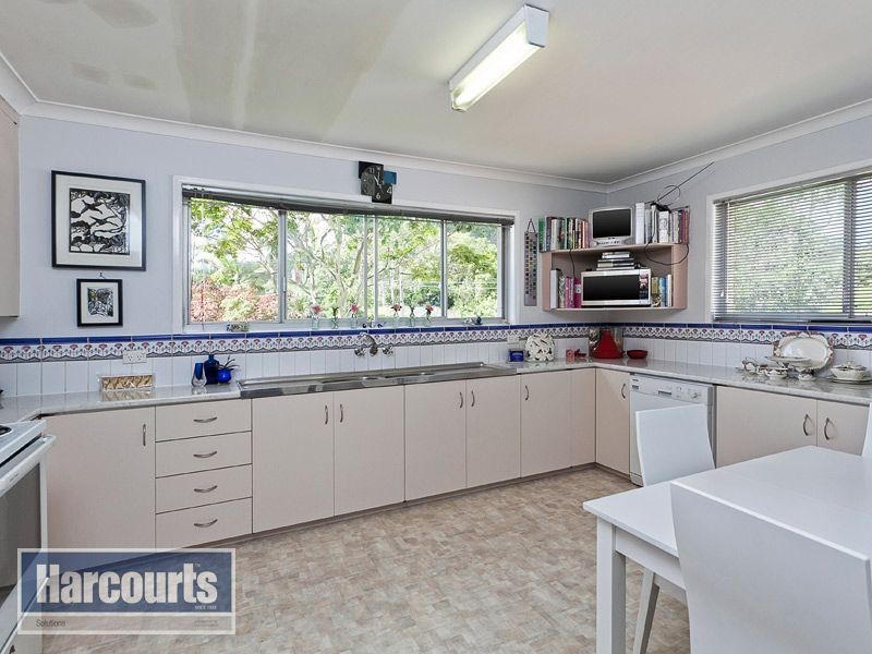 9 Glenmore Street, The Gap QLD 4061