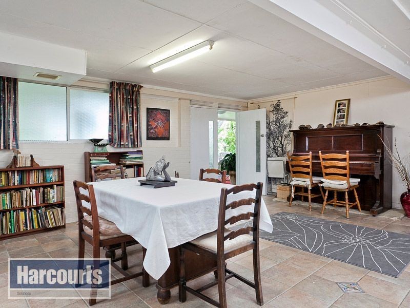 9 Glenmore Street, The Gap QLD 4061