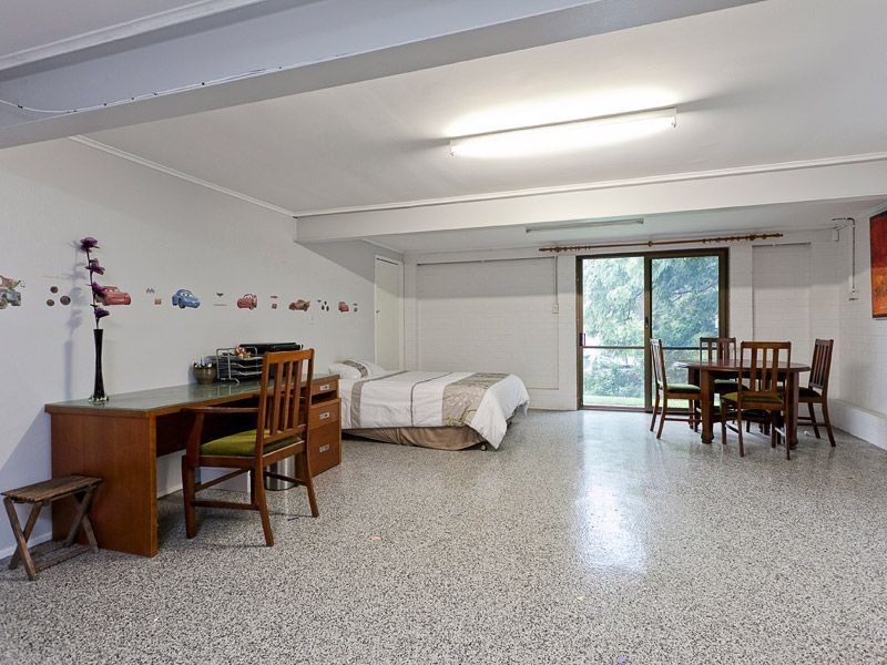 16 Kentville Street, Mitchelton QLD 4053