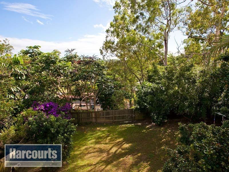 148 Plucks Road, Arana Hills QLD 4054
