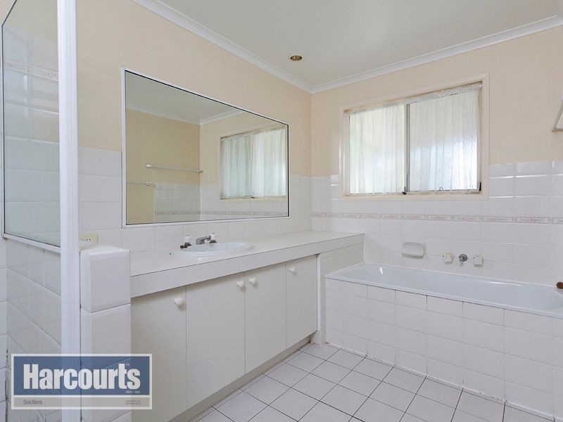 41 Barber Road, Ferny Hills QLD 4055