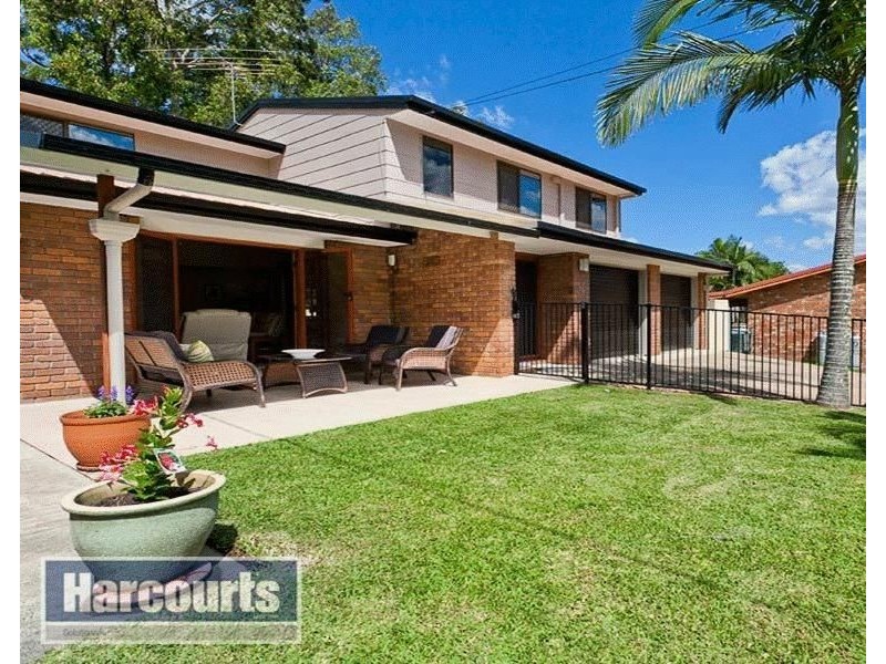 30 Bel-Air Court, Ferny Hills QLD 4055