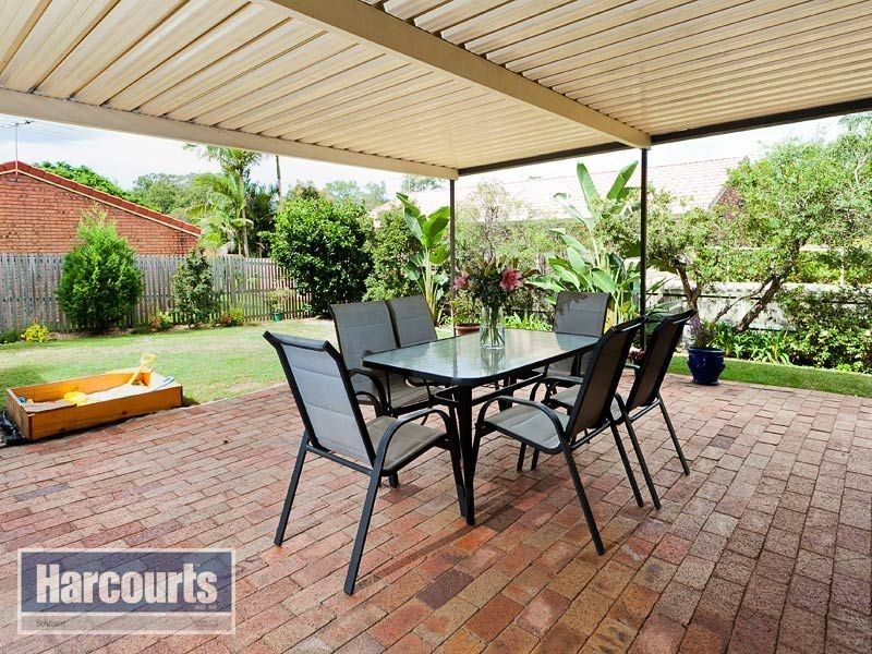 47 Rogers Parade W, Everton Park QLD 4053