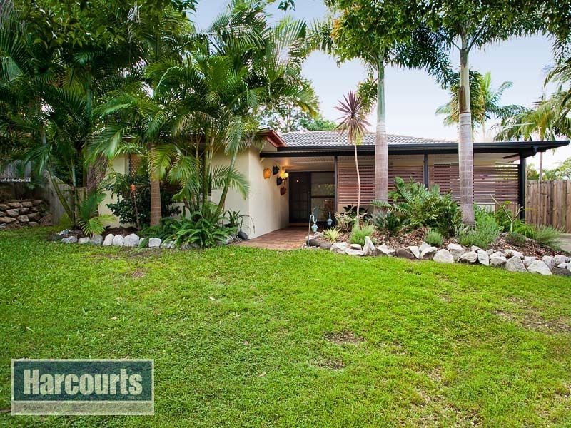 21 Leckmy Street, Ferny Grove QLD 4055