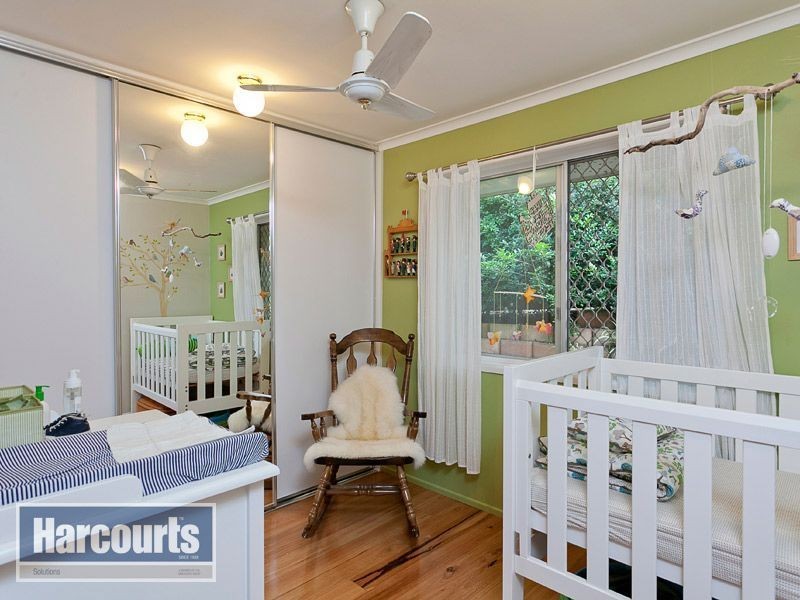 21 Leckmy Street, Ferny Grove QLD 4055