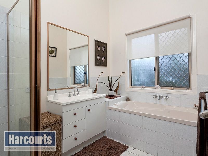 63 Charolais Crescent, Upper Kedron QLD 4055