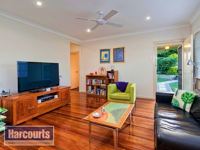 27 Ryland Street, Keperra QLD 4054