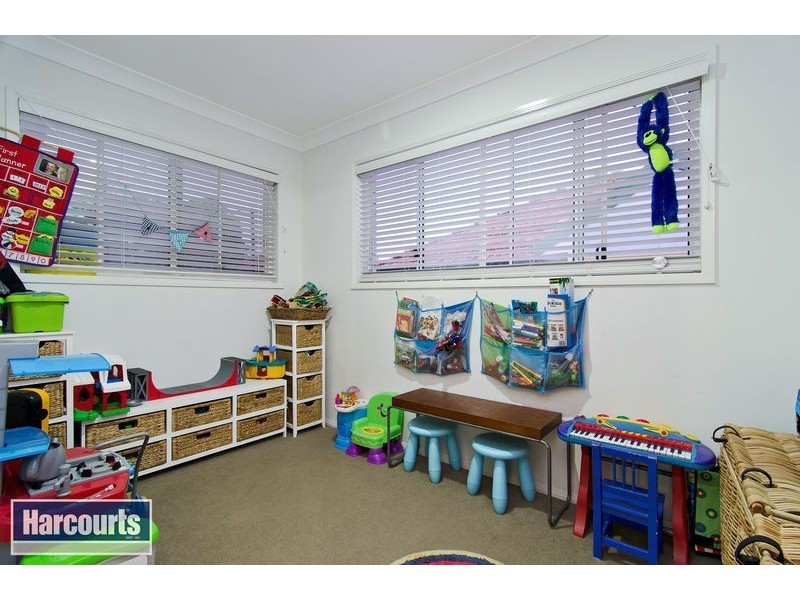 8 Hegarty Street, Mitchelton QLD 4053