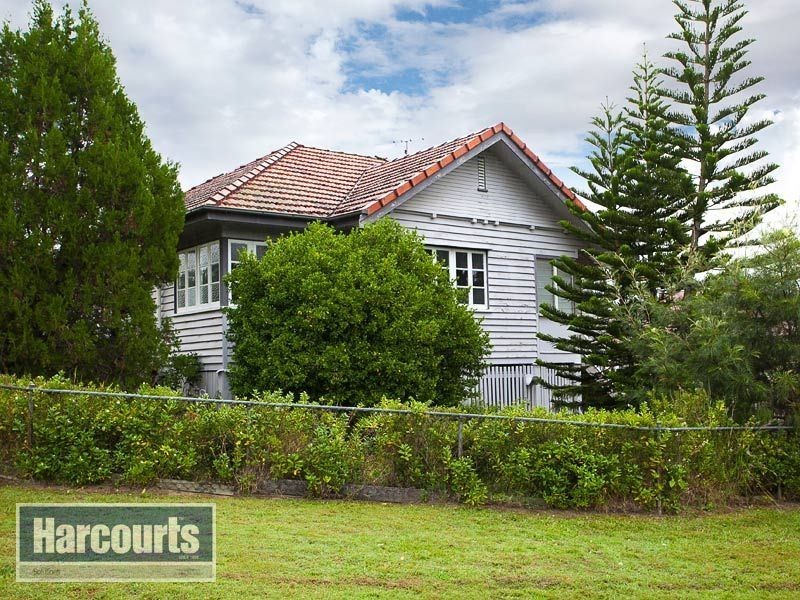 37 Grimstone Street, Keperra QLD 4054