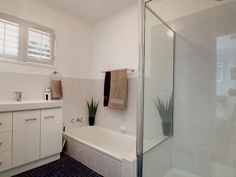 20 Narellan Street, Arana Hills QLD 4054