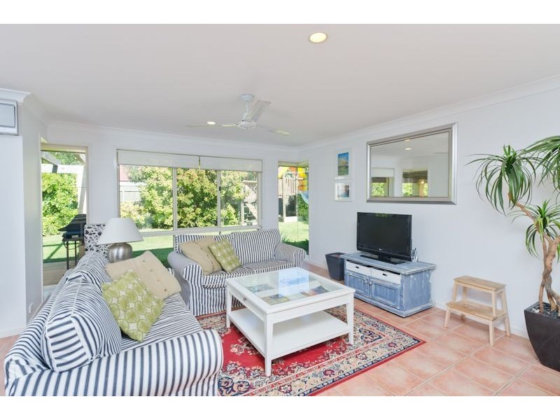 7 Westgate Place, The Gap QLD 4061
