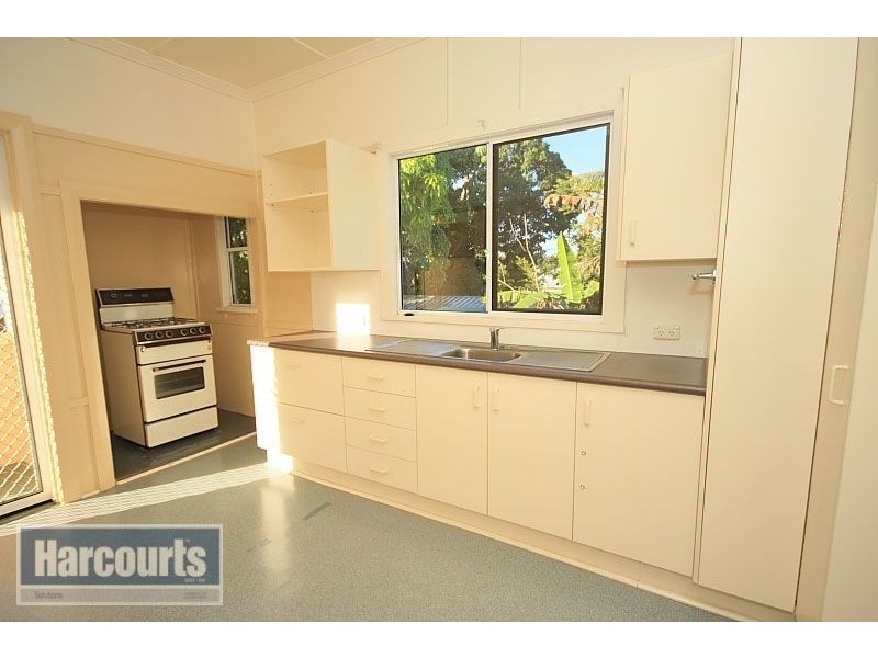 9 Hogan Street, Keperra QLD 4054