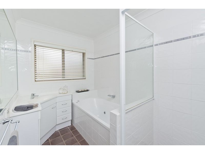 6 Bassey Street, Mcdowall QLD 4053